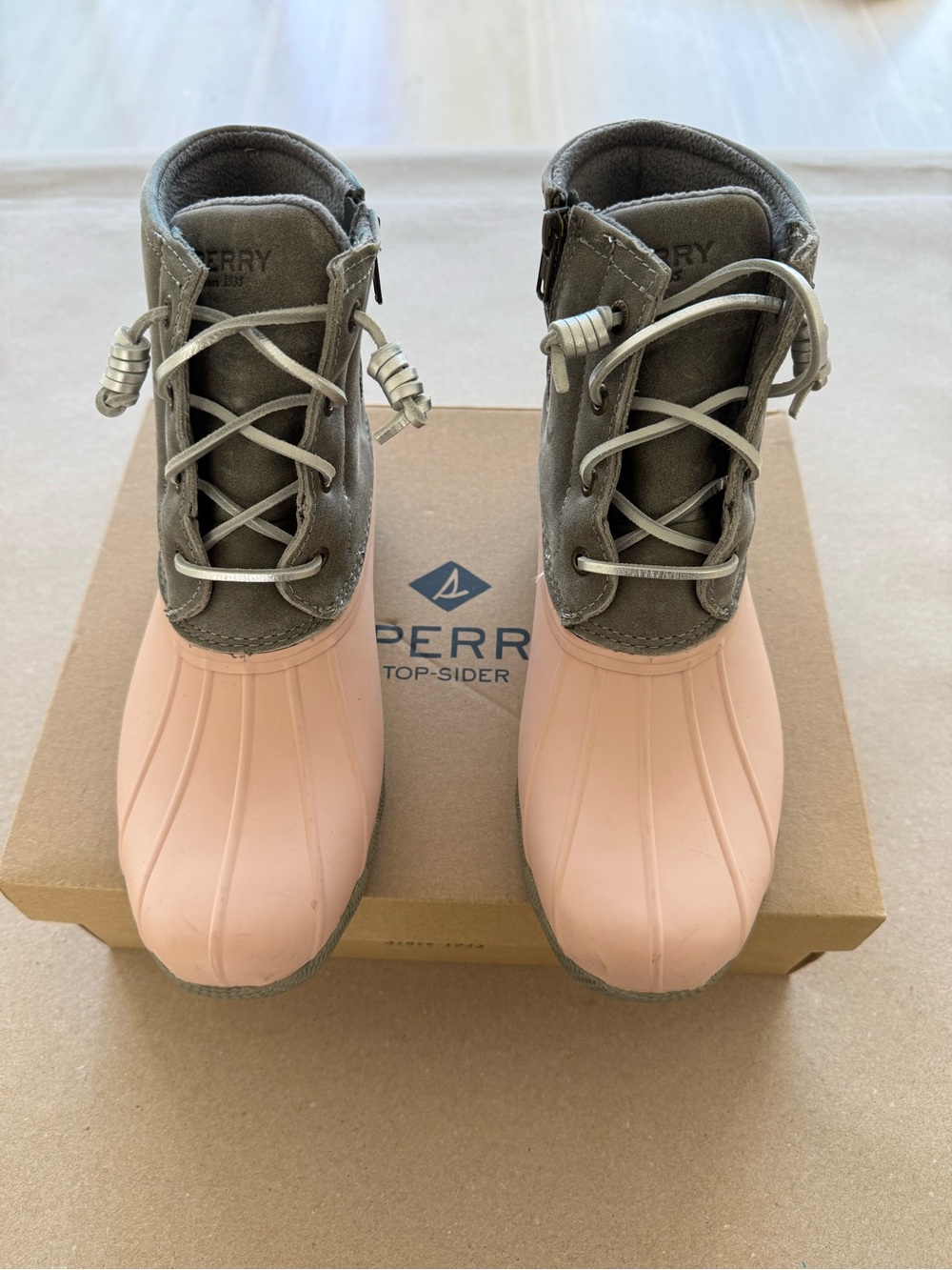 Sperry — Blush Pink and Gray Waterproof Lace-Up Duck Boots — Size 8